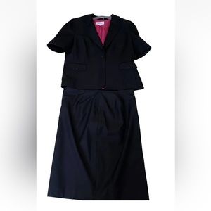 Calvin Klein 2 piece Skirt Suit with Short Sleeve Blazer Black Women Size 14 EUC